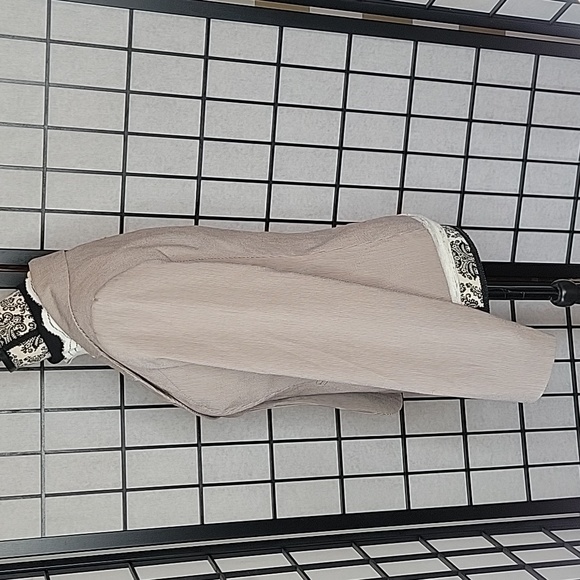 Women's The Limited pinstripe jacket - Picture 2 of 5